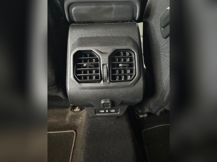Dacia BIGSTER JOURNEY 4X2 foto 13